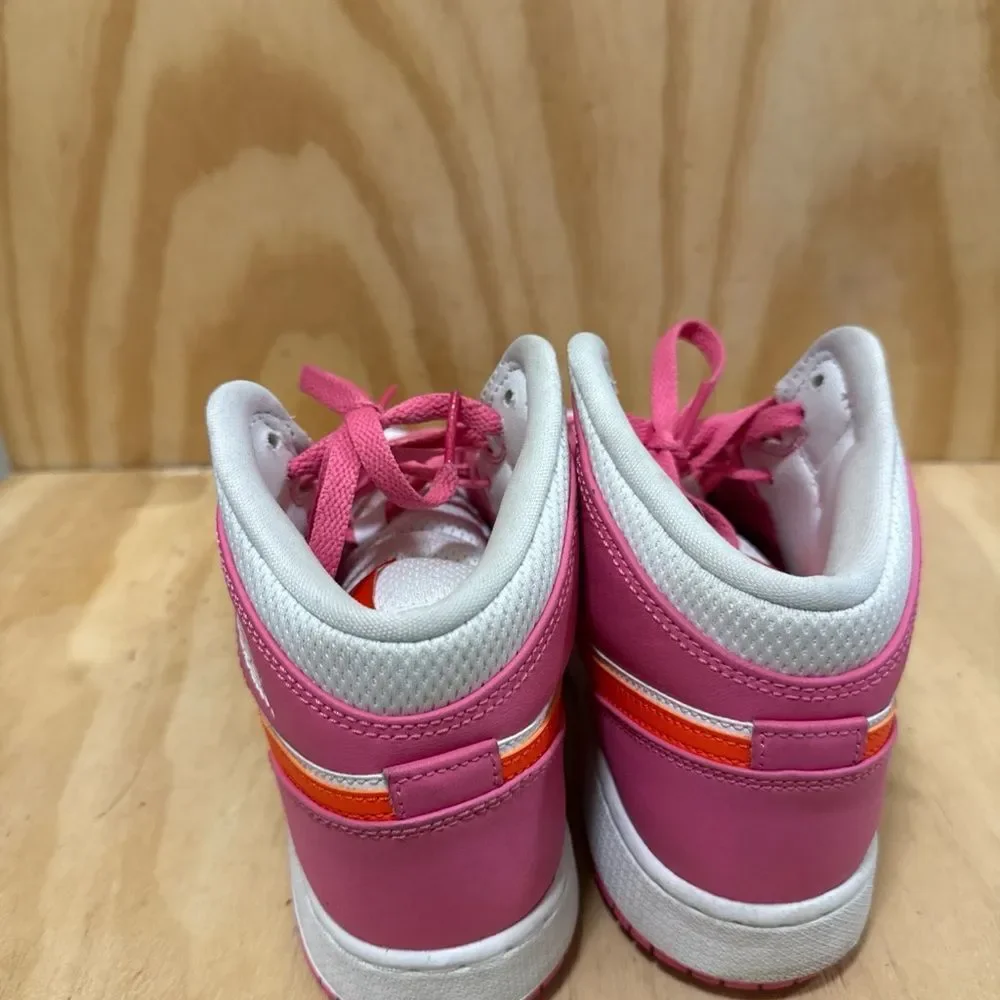 Nike Air Jordan 1 Mid Pinksicle Safety Orange Pink DX3240-681 GS Women’s Sz 8